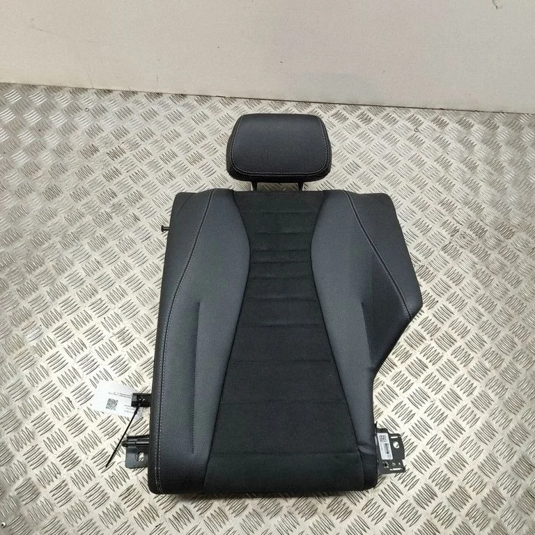 Kanapa tylna A2389203300