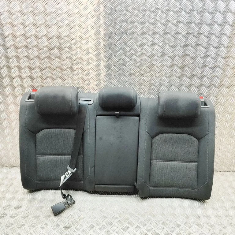 Rear seat 3G0885805AP