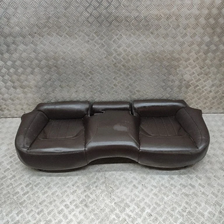 Rear seat 670016156