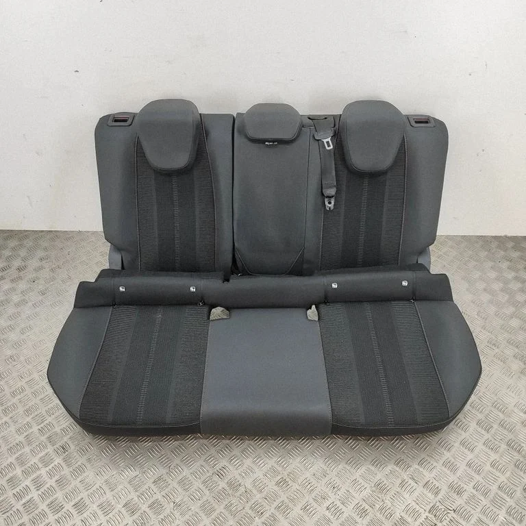 Aizmugurējais sēdeklis 9823316680