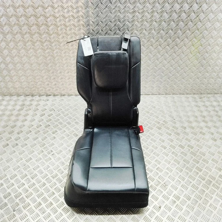 Rear seat 68141062AA