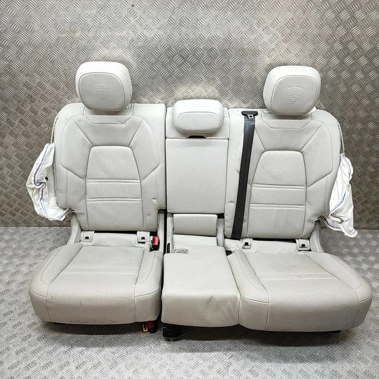 Tagaiste 9Y0885002