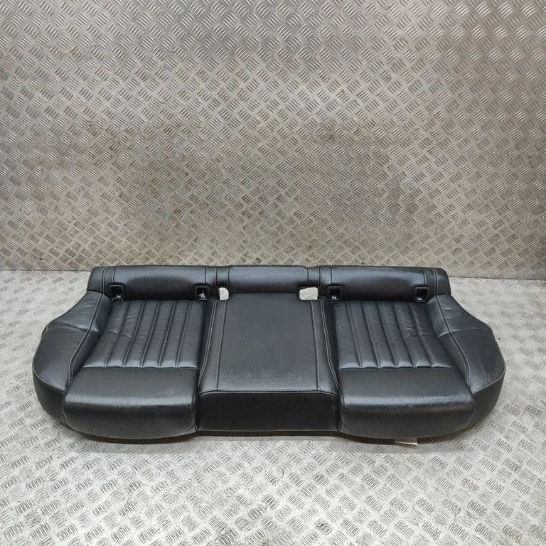 Rear seat 3V0885375T