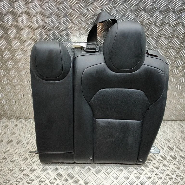 Rear seat 1800010C3B