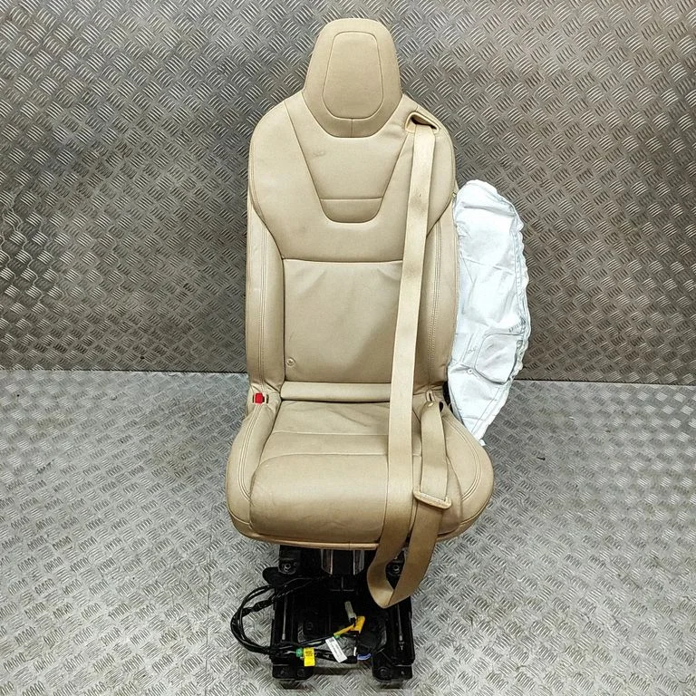 Tagaiste 312351003A