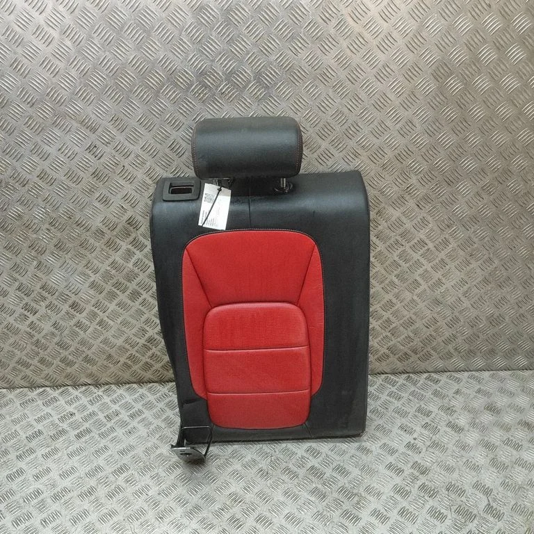 Aizmugurējais sēdeklis T4A3188
