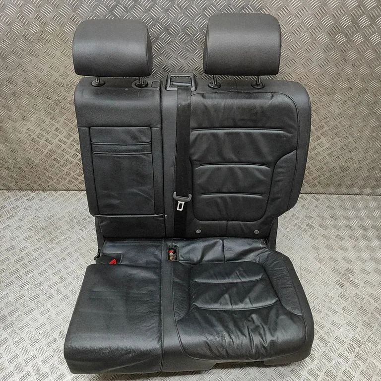Tagaiste – Volkswagen Touareg II (2010-2018)