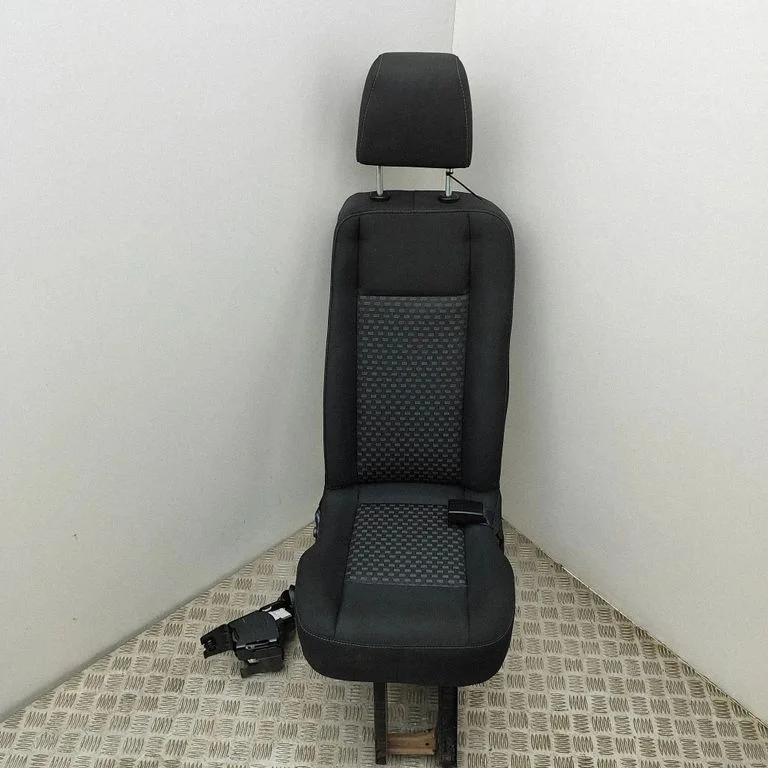 Rear seat – Ford E-Transit (2020-)