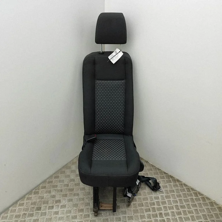 Rear seat – Ford E-Transit (2020-)