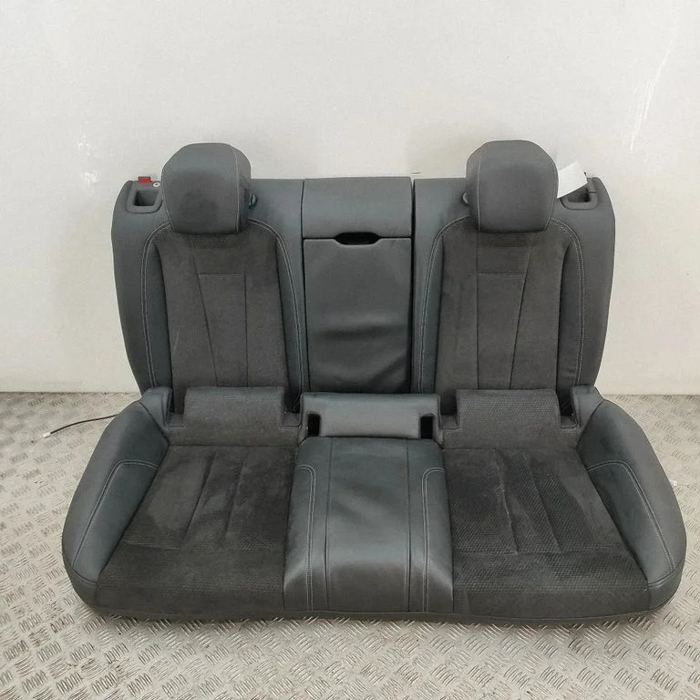 Rear seat 8W6885403AM