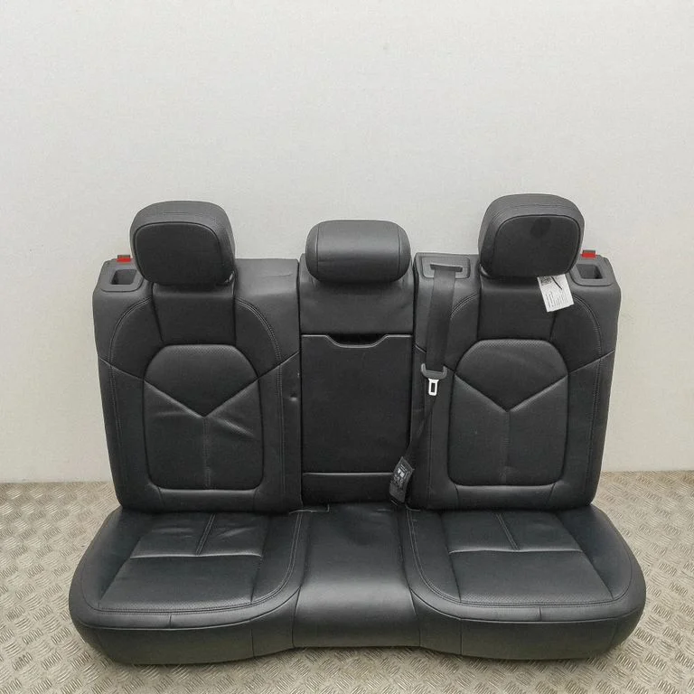 Kanapa tylna 95B885405P