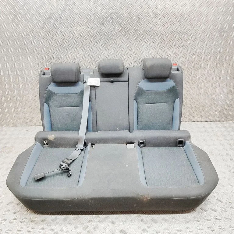 Aizmugurējais sēdeklis 5Q0885503Q