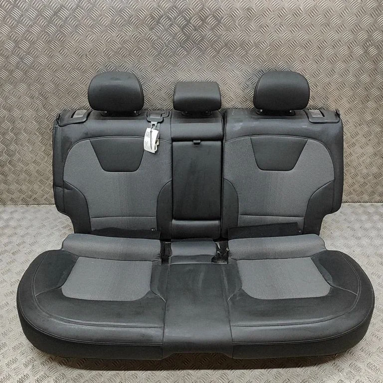 Kanapa tylna 89300AO600AWZ