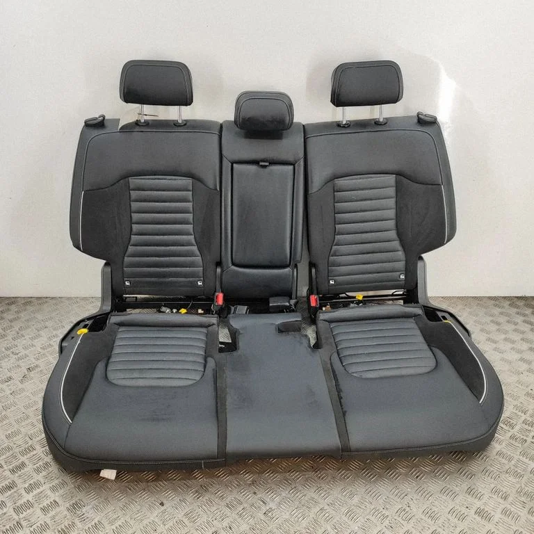 Rear seat 89400CJ780F3K