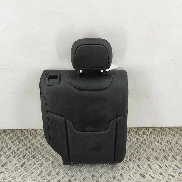 Aizmugurējais sēdeklis 52141578