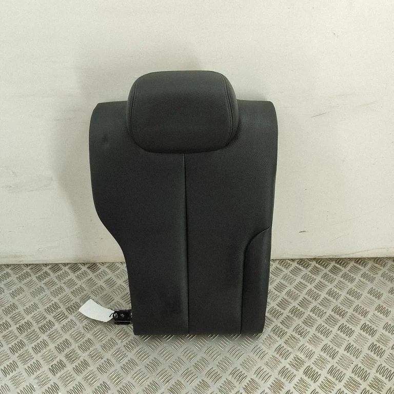 Rear seat – BMW 4 Series F32 F33 (2013-2020)
