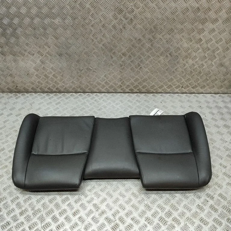 Rear seat 6W83C60509AC