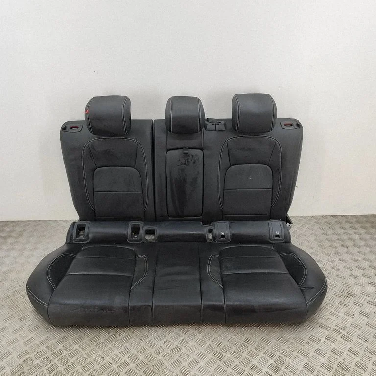 Rear seat J9D366800AA