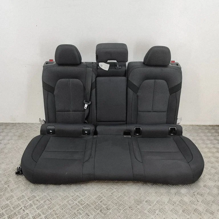 Aizmugurējais sēdeklis 31498597