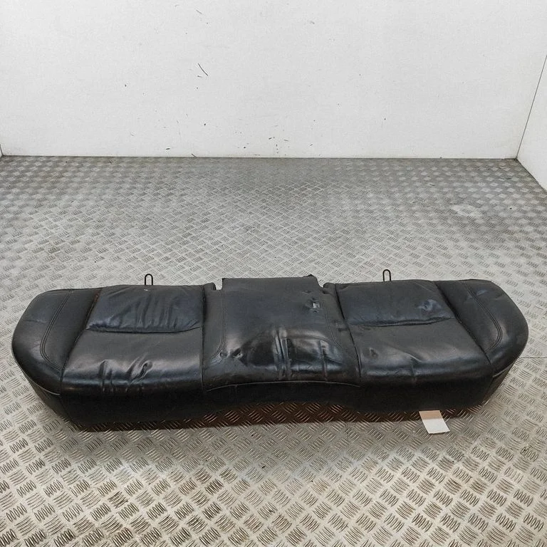 Aizmugurējais sēdeklis 714603A570C0