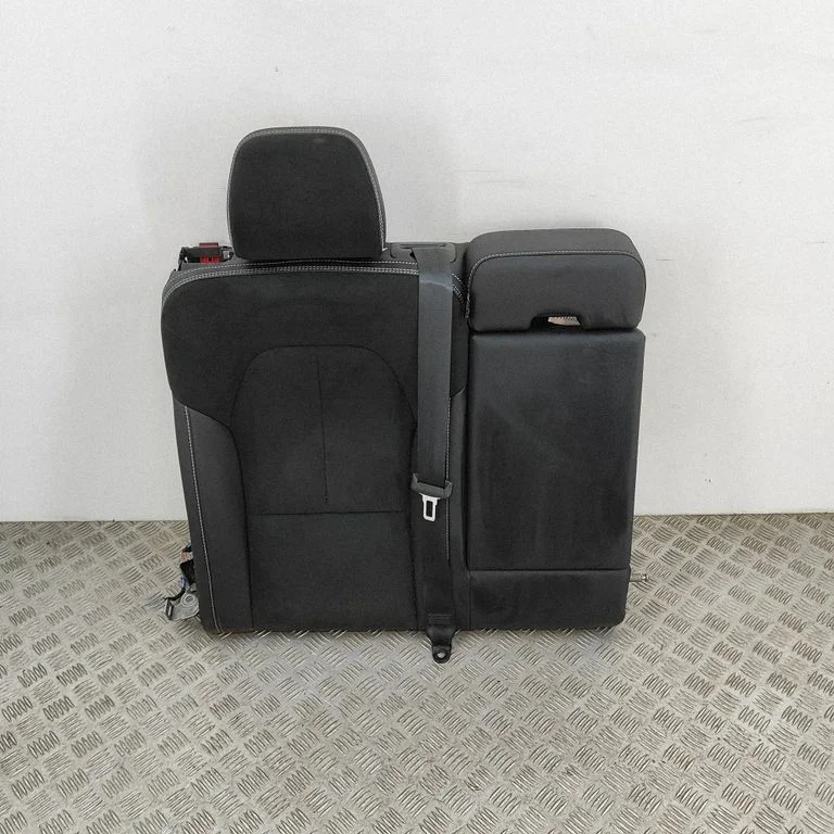 Aizmugurējais sēdeklis 31498597