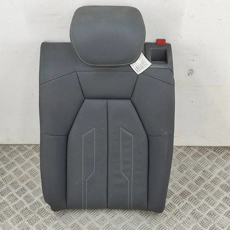 Rear seat 89A885805E