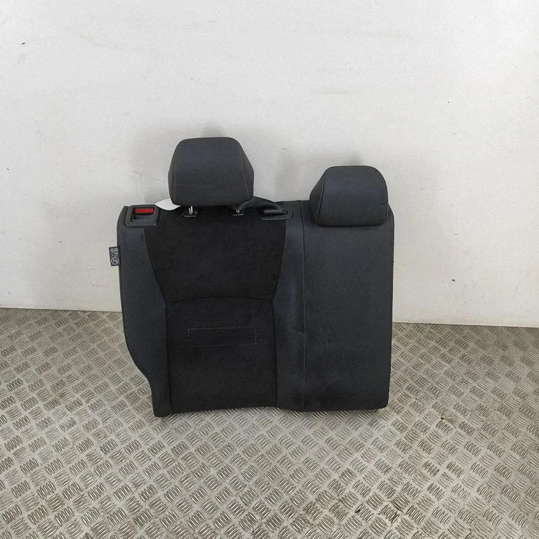 Aizmugurējais sēdeklis 71077F4460