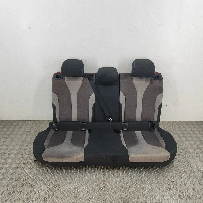 Rear seat 5LA885375H