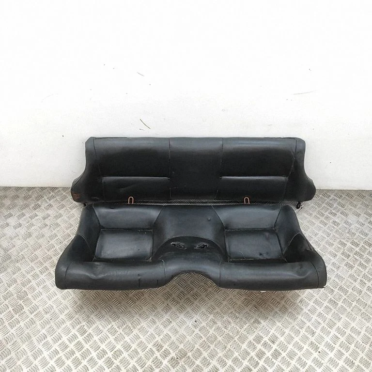 Aizmugurējais sēdeklis 8860045P00