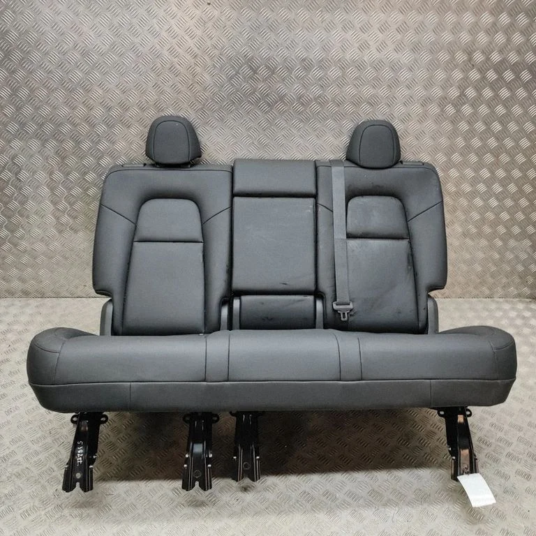 Rear seat 251706700A
