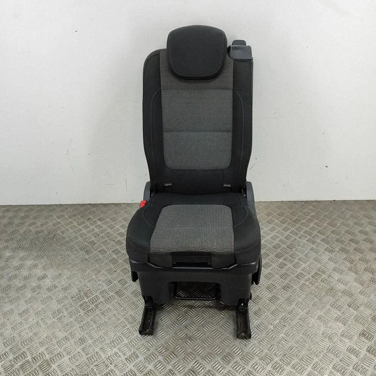 Rear seat A5C303Z0KF