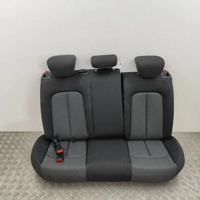Kanapa tylna 5Q0885321B
