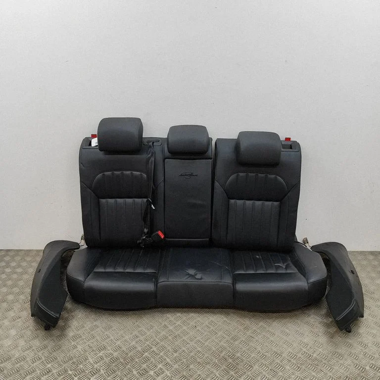 Aizmugurējais sēdeklis 3V9885701