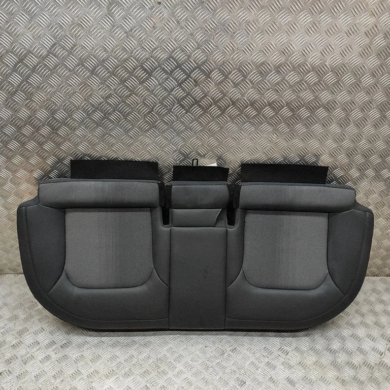 Rear seat – KIA EV6 (2021-)
