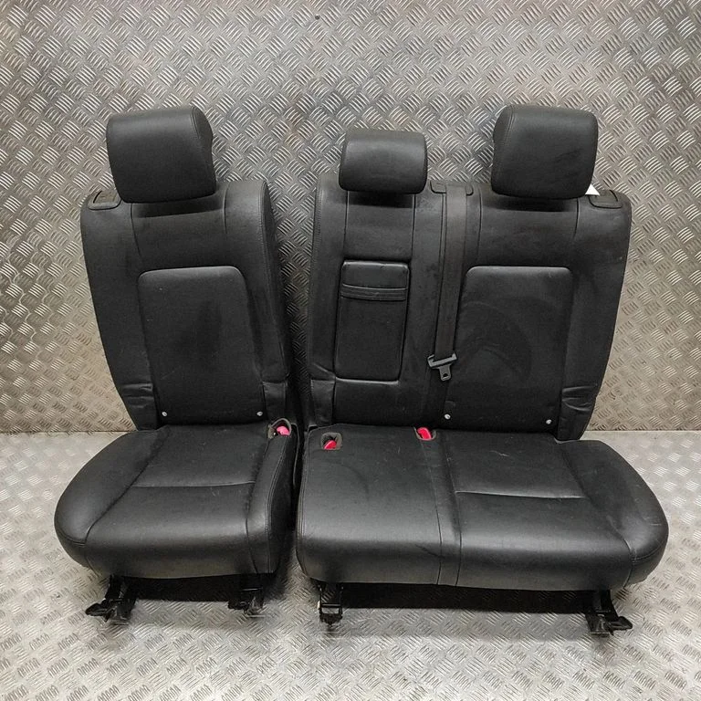 Rear seat 96800136