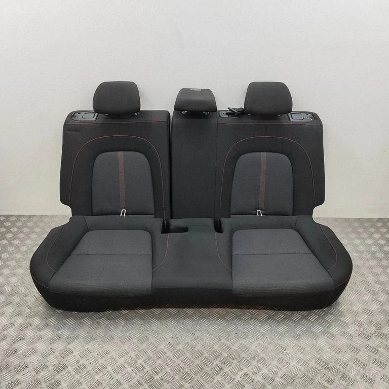 Aizmugurējais sēdeklis 89400J9051