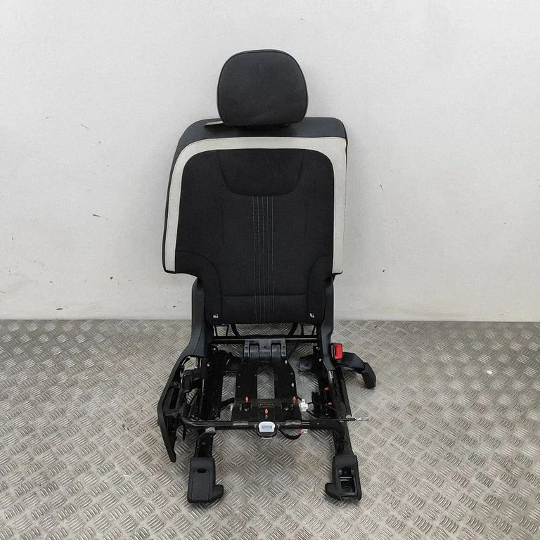 Rear seat – KIA EV6 (2021-)