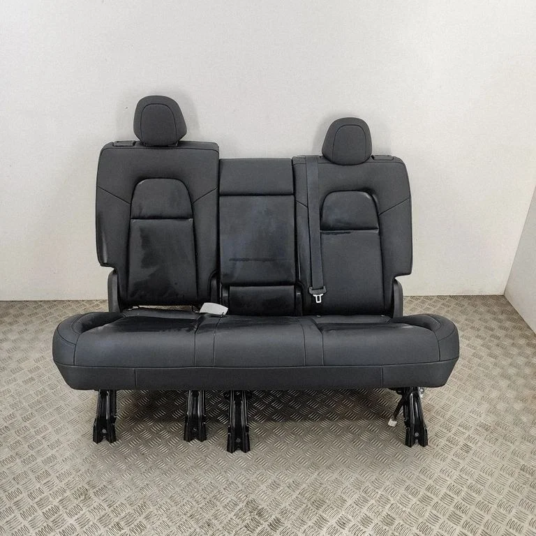 Rear seat 1552127C3A