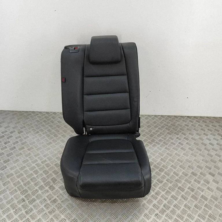 Rear seat K0725720X02
