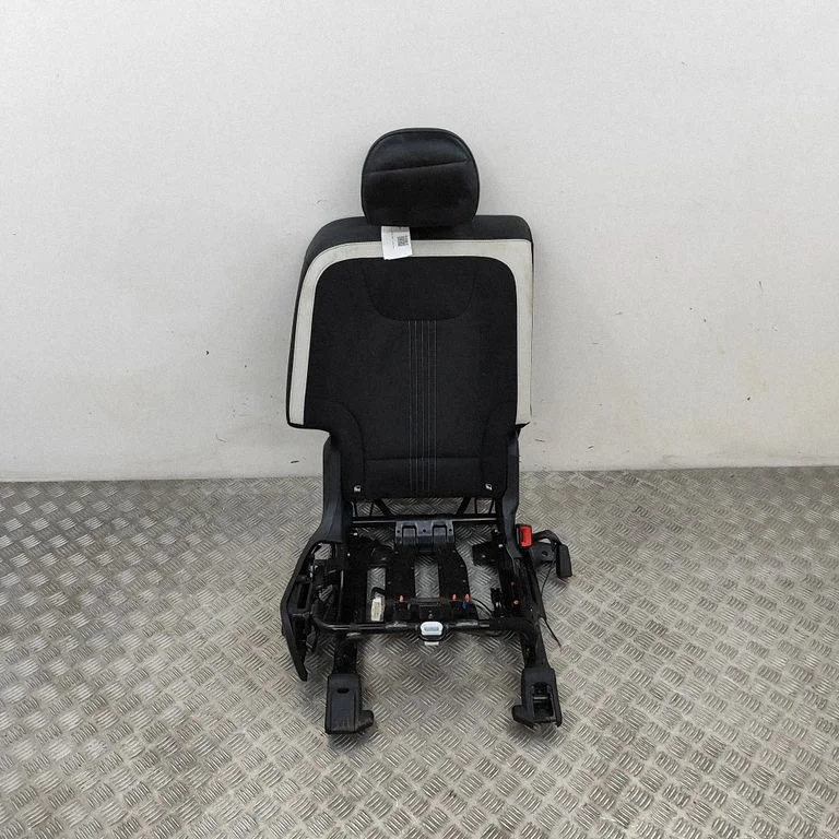 Rear seat – KIA EV6 (2021-)