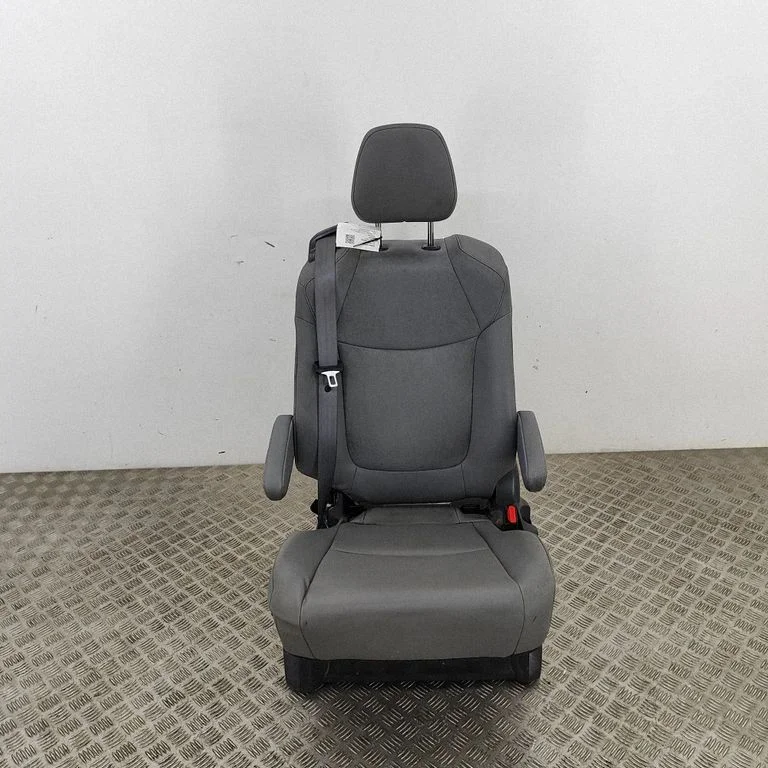 Aizmugurējais sēdeklis 7910108050