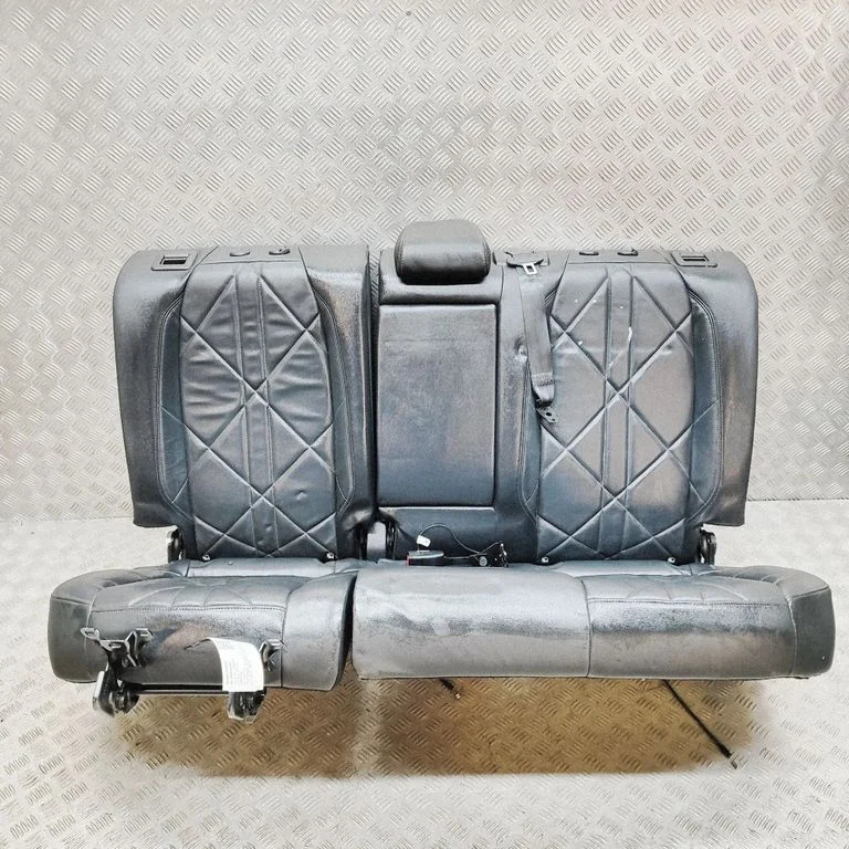 Rear seat 1631861180