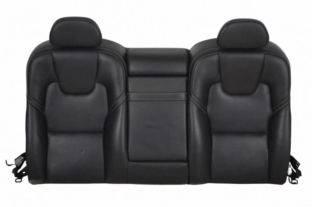 Rear seat