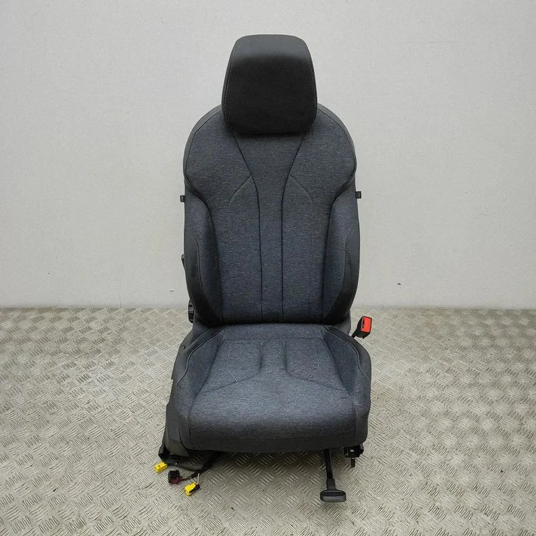 Front passenger seat – Skoda Elroq (2024-)