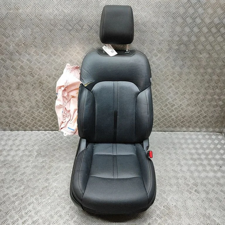 Priekšējais pasažiera sēdeklis KSS557100E02