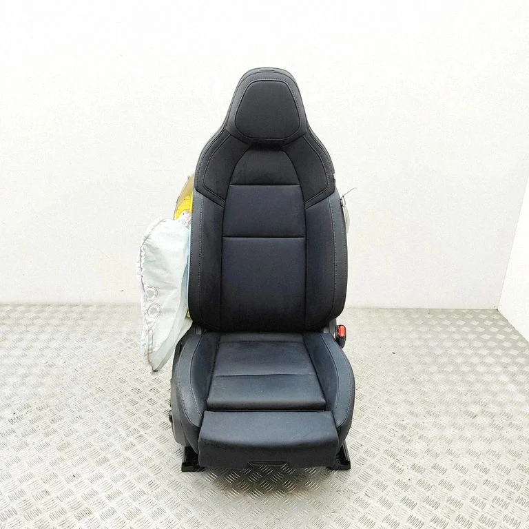 Fotel pasażera przedni 6608065569 – Polestar 1 (2019-)