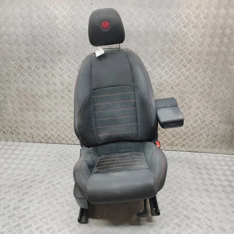 Priekšējais pasažiera sēdeklis 51798675