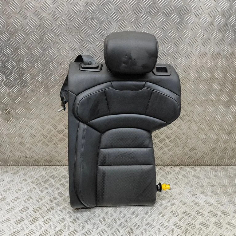 Aizmugurējais sēdeklis 9J0885045D
