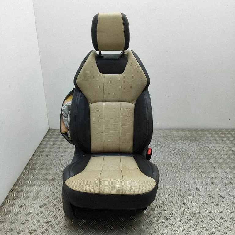 Priekšējais pasažiera sēdeklis FK7261014AD
