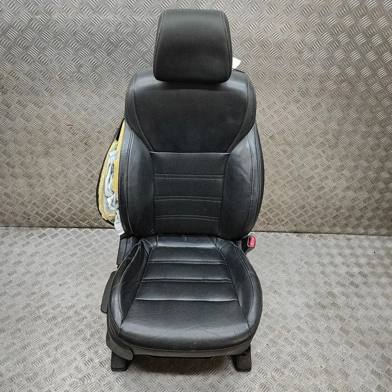 Priekšējais pasažiera sēdeklis 88400C5AP0C58
